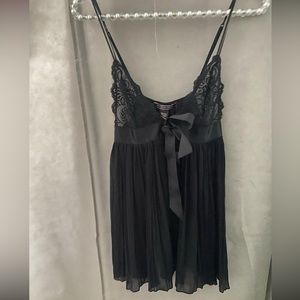 VICTORIA SECRET baby doll lingerie